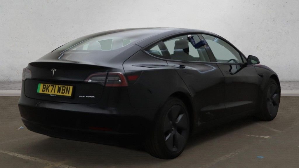 Used Tesla Model 3 2021 for sale - 76605038: Photo 2