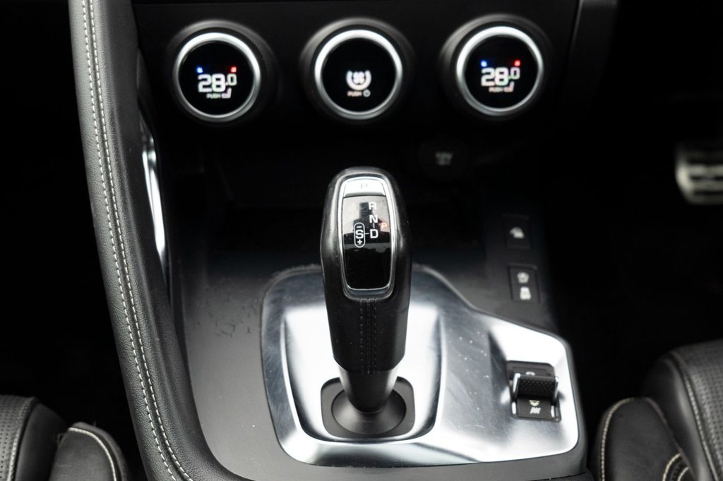 Used Jaguar E-Pace 2020 for sale - 76430081: Photo 16