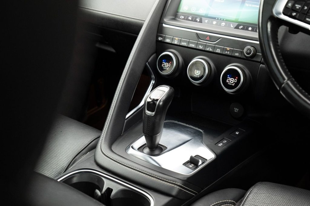 Used Jaguar E-Pace 2020 for sale - 76430081: Photo 18