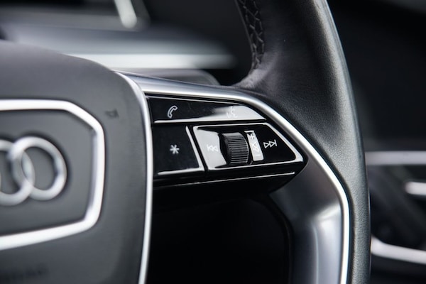 Used Audi Q8 e-tron 2023 for sale - 75585586: Photo 13