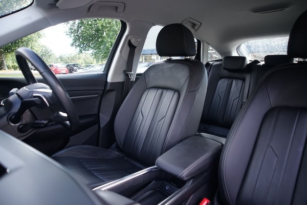Used Audi Q8 e-tron 2023 for sale - 75585586: Photo 24