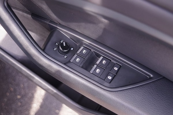 Used Audi Q8 e-tron 2023 for sale - 75585586: Photo 26