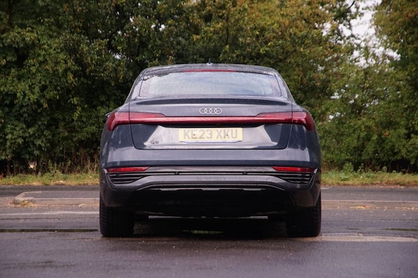 Used Audi Q8 e-tron 2023 for sale - 75585586: Photo 5