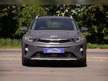 Used Kia Stonic 2021 for sale - 75831744: Photo