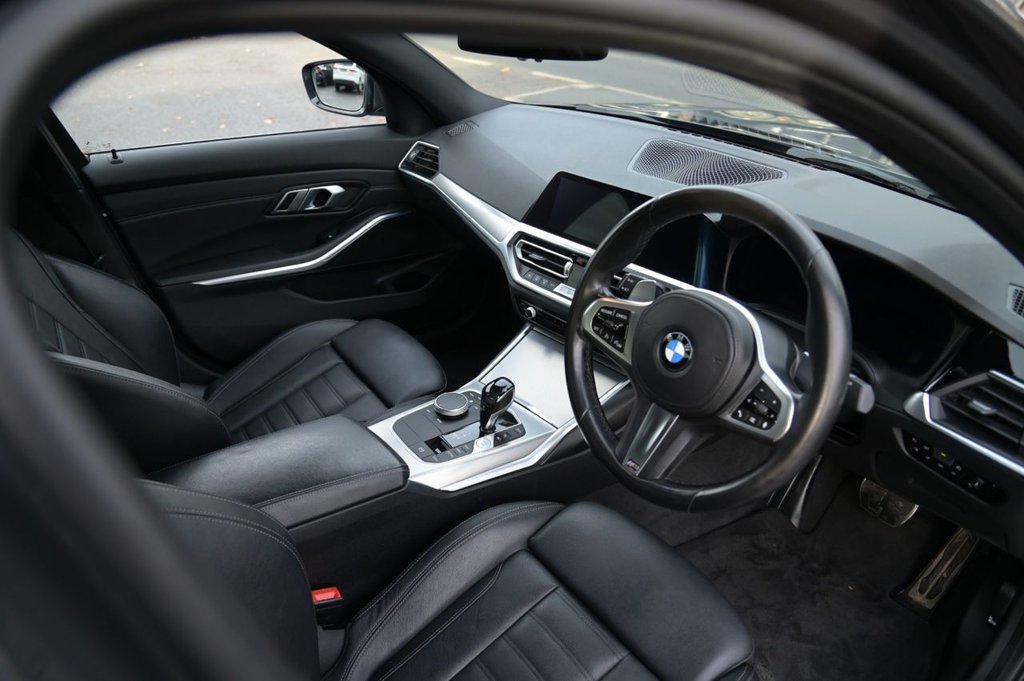 Used BMW 3 Series 2021 for sale - 76582780: Photo 30