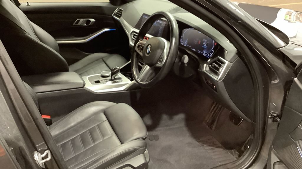 Used BMW 3 Series 2021 for sale - 76582780: Photo 5