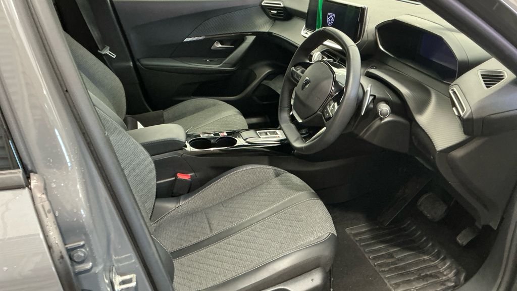 Used Peugeot 2008 2023 for sale - 78030387: Photo 7