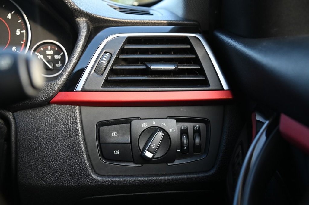 Used BMW 3 Series 2016 for sale - 76900623: Photo 15