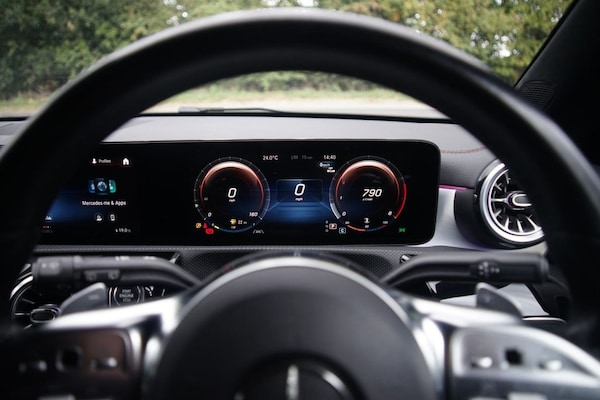 Used Mercedes-Benz CLA 2022 for sale - 76018739: Photo 14