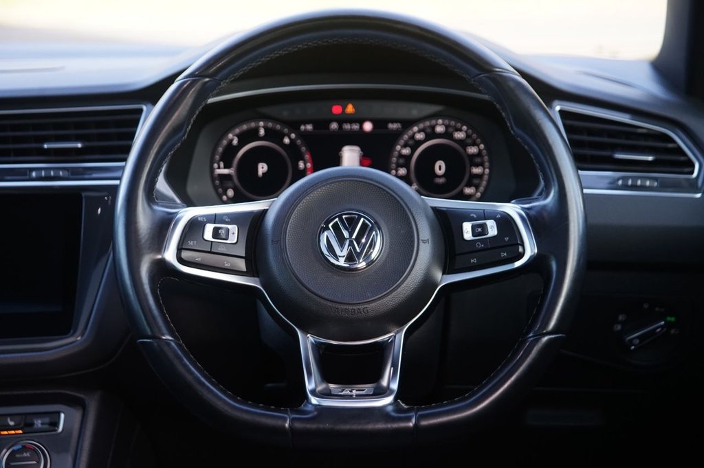 Used Volkswagen Tiguan 2018 for sale - 76590973: Photo 11