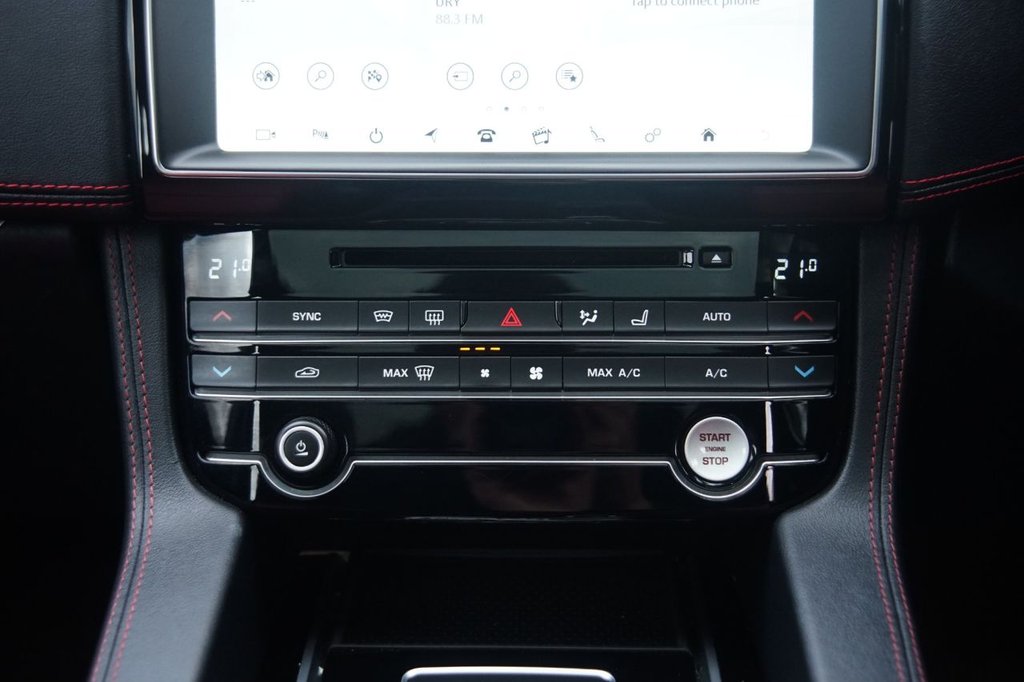 Used Jaguar F-Pace 2019 for sale - 75912270: Photo 18