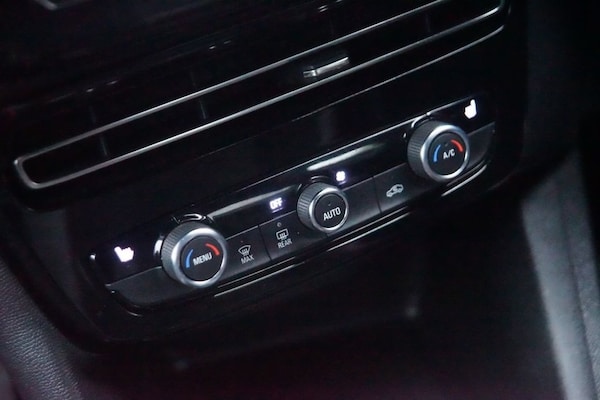 Used Vauxhall Mokka Electric 2023 for sale - 76245429: Photo 19