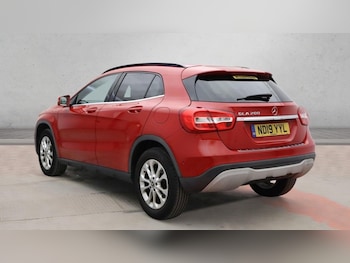 Used Mercedes-Benz GLA 2019 for sale - 78725460: Photo