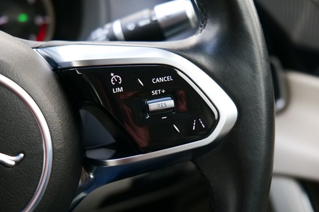 Used Jaguar XE 2019 for sale - 77879353: Photo 12