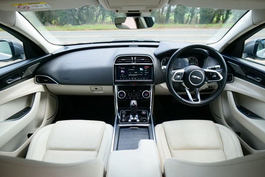 Used Jaguar XE 2019 for sale - 77879353: Photo 16