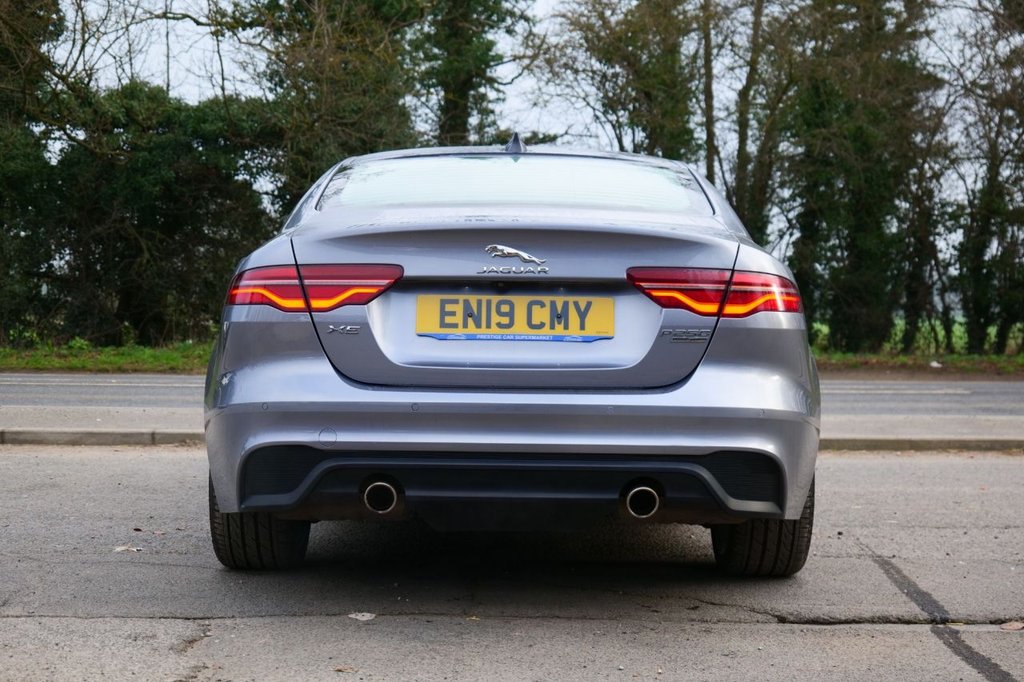 Used Jaguar XE 2019 for sale - 77879353: Photo 5