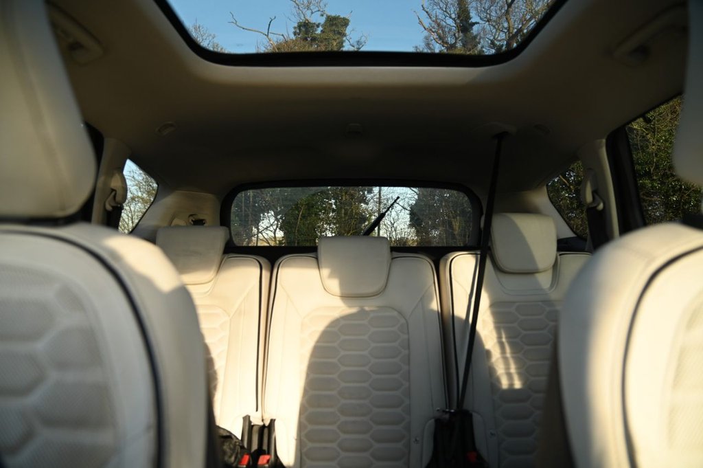 Used Ford S-Max 2017 for sale - 76923180: Photo 11