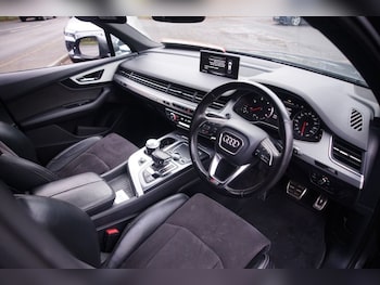 Used Audi Q7 2016 for sale - 76496380: Photo