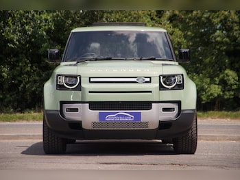 Used Land Rover Defender 2023 for sale - 75596820: Photo