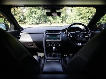 Used Jaguar E-Pace 2019 for sale - 75502702: Photo