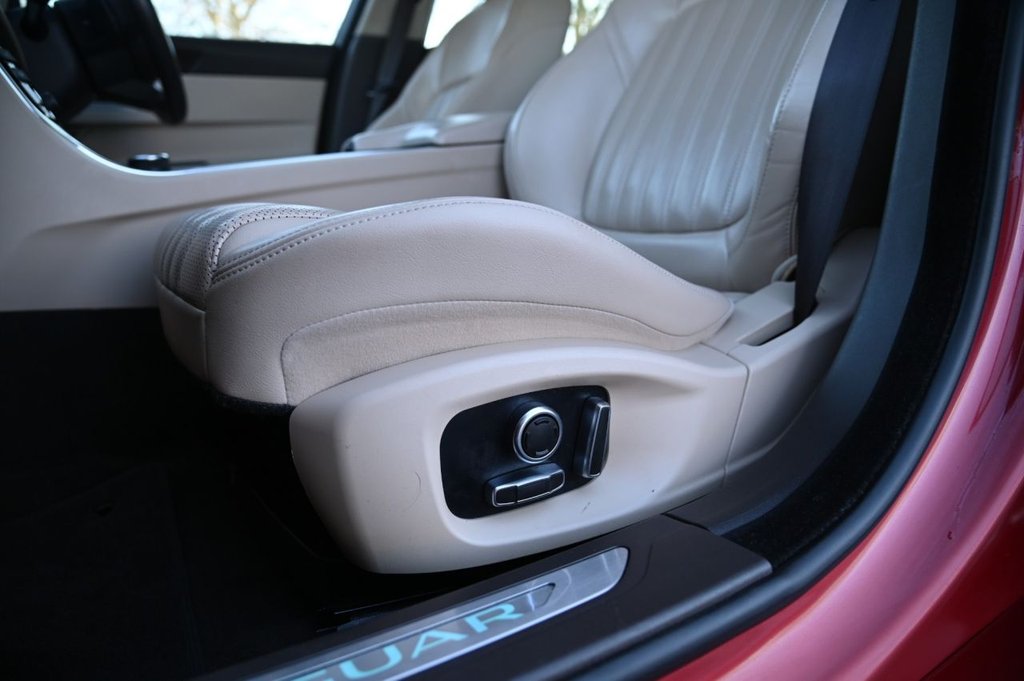 Used Jaguar XF 2018 for sale - 76923830: Photo 23