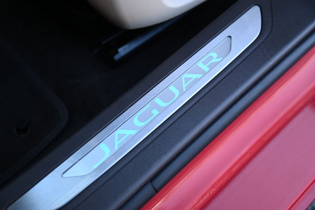 Used Jaguar XF 2018 for sale - 76923830: Photo 24