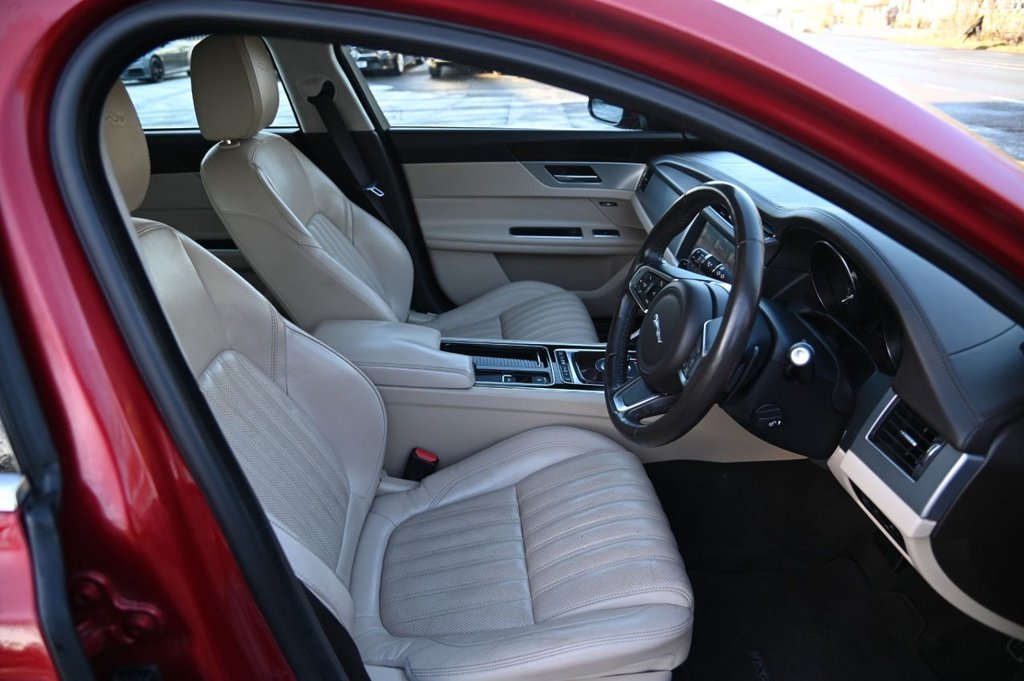 Used Jaguar XF 2018 for sale - 76923830: Photo 28