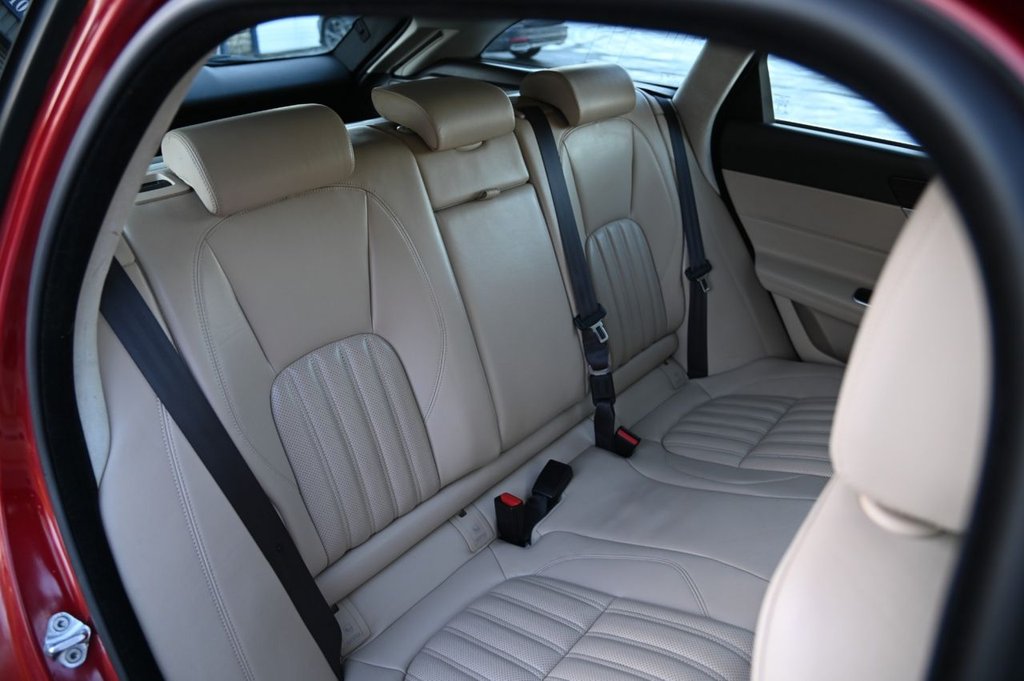 Used Jaguar XF 2018 for sale - 76923830: Photo 30