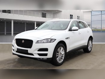 Used Jaguar F-Pace 2017 for sale - 76132899: Photo 4