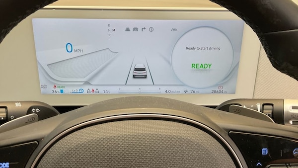 Used Hyundai IONIQ 5 2023 for sale - 76148214: Photo 8