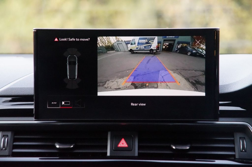 Used Audi A4 Avant 2020 for sale - 76132810: Photo 17