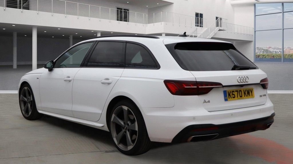 Used Audi A4 2020 for sale - 76132810: Photo 3
