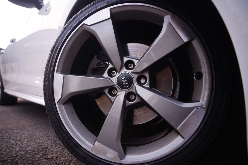 Used Audi A4 Avant 2020 for sale - 76132810: Photo 36