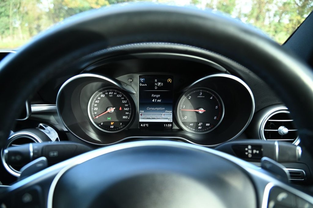 Used Mercedes-Benz C Class 2014 for sale - 76867309: Photo 12