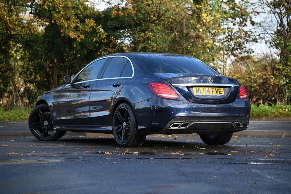 Used Mercedes-Benz C Class 2014 for sale - 76867309: Photo 2