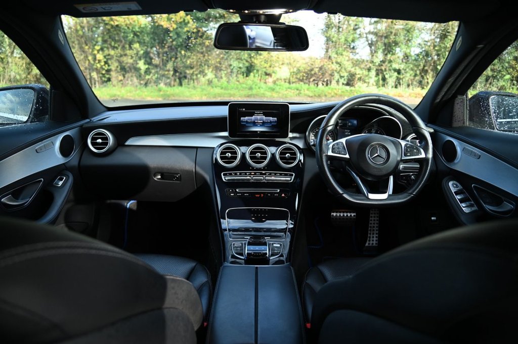 Used Mercedes-Benz C Class 2014 for sale - 76867309: Photo 3