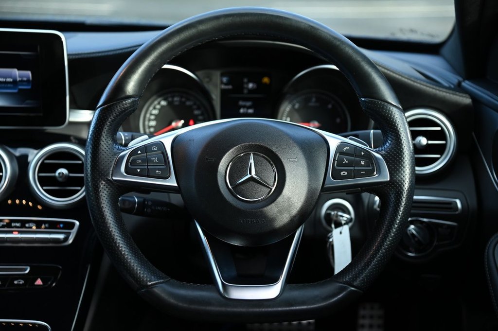 Used Mercedes-Benz C Class 2014 for sale - 76867309: Photo 9