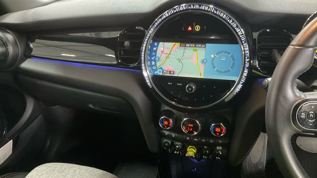 Used MINI Electric Hatch 2022 for sale - 76396297: Photo 8