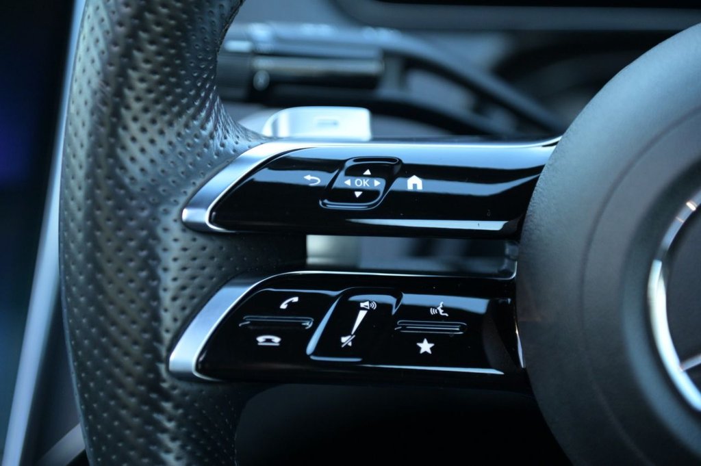 Used Mercedes-Benz EQA 2023 for sale - 76163414: Photo 12