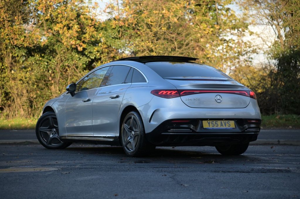 Used Mercedes-Benz EQA 2023 for sale - 76163414: Photo 2