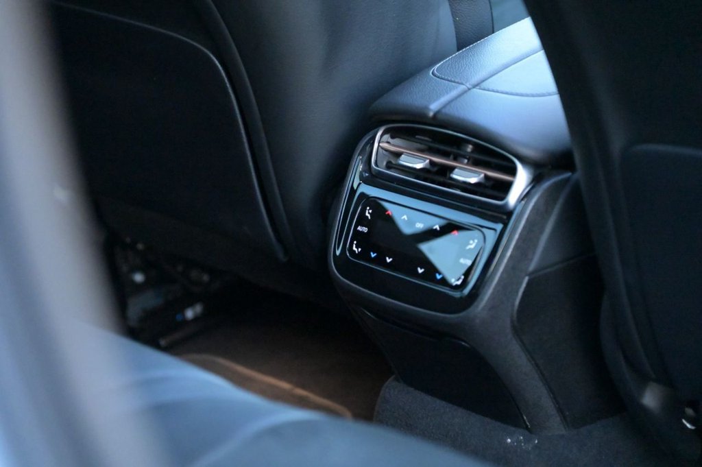 Used Mercedes-Benz EQA 2023 for sale - 76163414: Photo 34