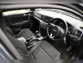 Used Kia Sportage 2016 for sale - 77014249: Photo