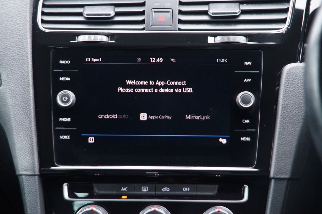 Used Volkswagen Golf 2019 for sale - 77327770: Photo 19