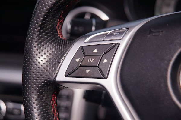 Used Mercedes-Benz SLK 2013 for sale - 75320472: Photo 11