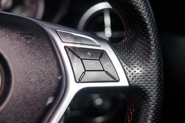 Used Mercedes-Benz SLK 2013 for sale - 75320472: Photo 12