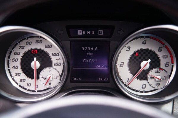 Used Mercedes-Benz SLK 2013 for sale - 75320472: Photo 14
