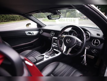 Used Mercedes-Benz SLK 2013 for sale - 75320472: Photo