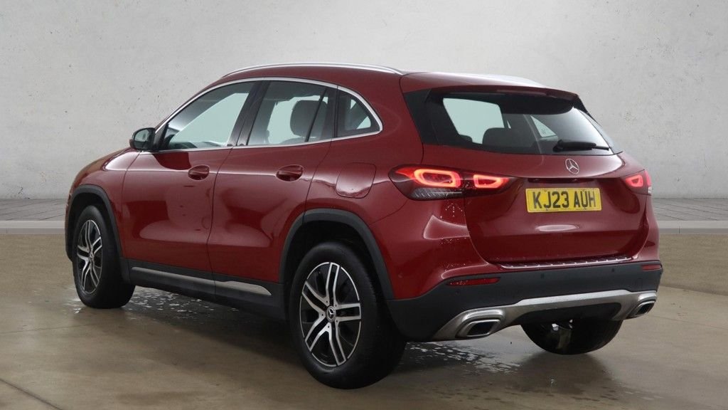 Used Mercedes-Benz GLA 2023 for sale - 76617762: Photo 3