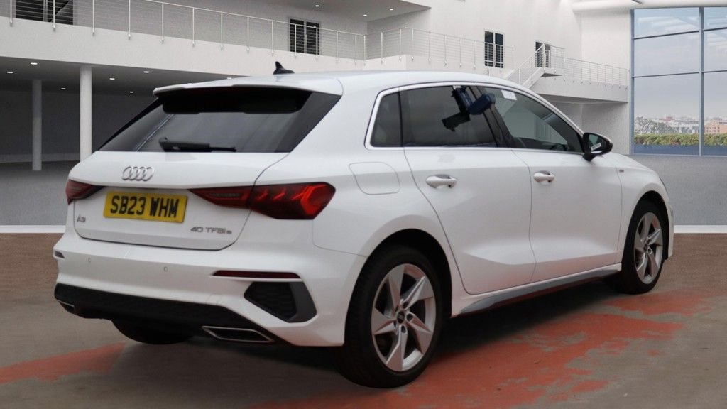 Used Audi A3 2023 for sale - 76962455: Photo 2