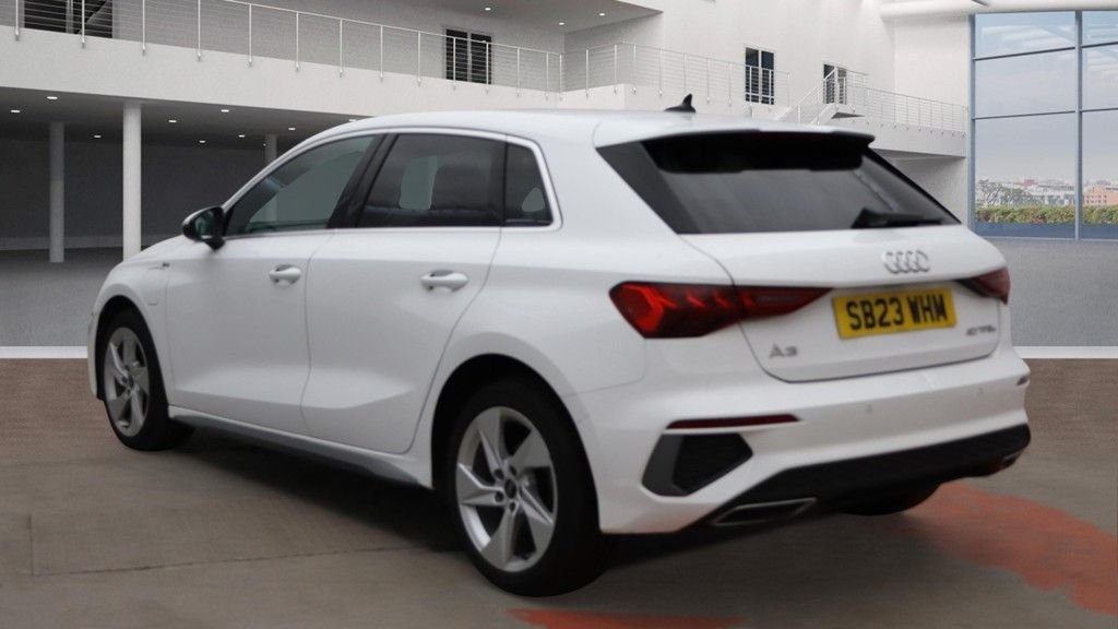 Used Audi A3 2023 for sale - 76962455: Photo 3